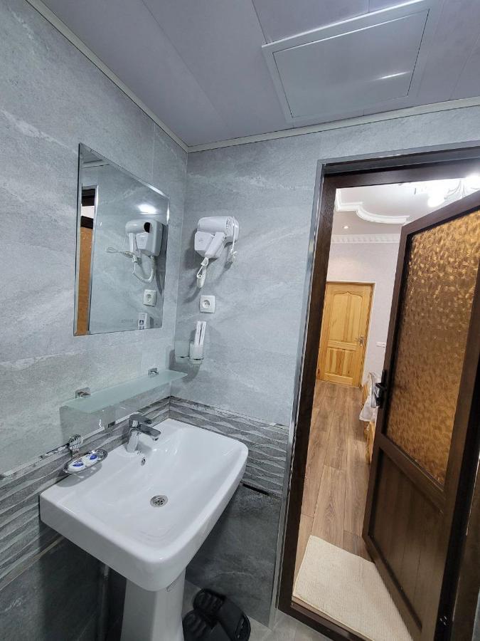 Hanifa Boutique Samarkand Luaran gambar