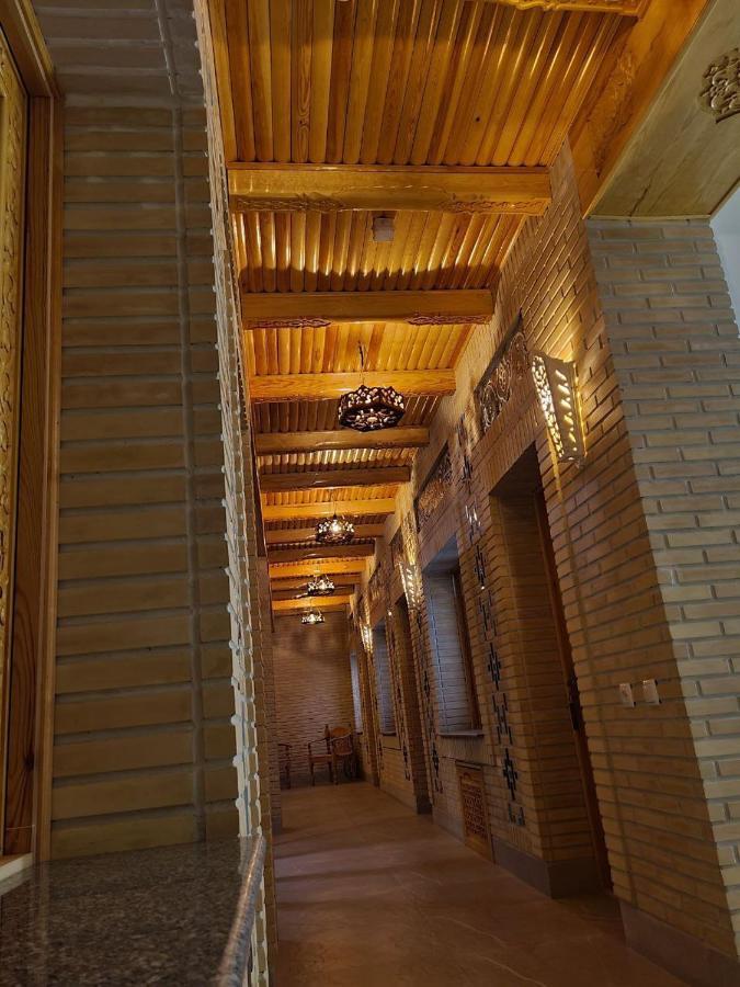 Hanifa Boutique Samarkand Luaran gambar