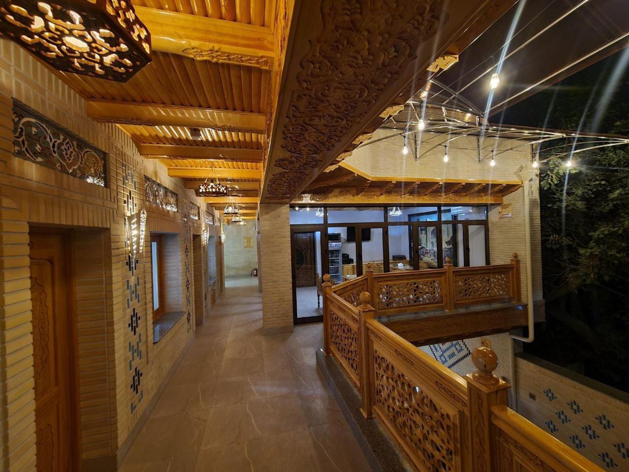 Hanifa Boutique Samarkand Luaran gambar