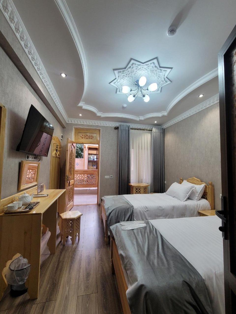 Hanifa Boutique Samarkand Luaran gambar